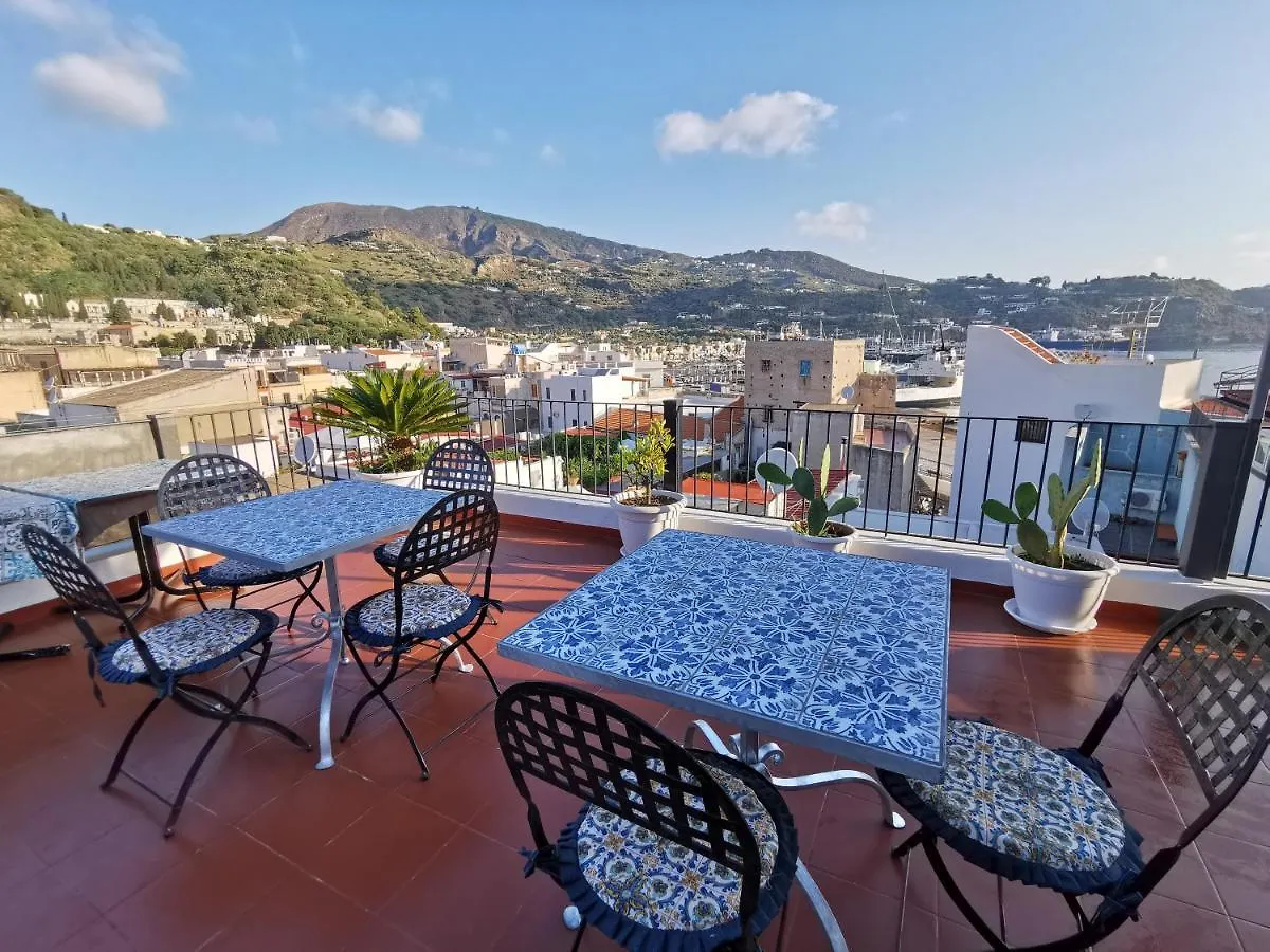 Lo Nardo Accommodation Lipari  2*, Lipari (Isola Lipari)