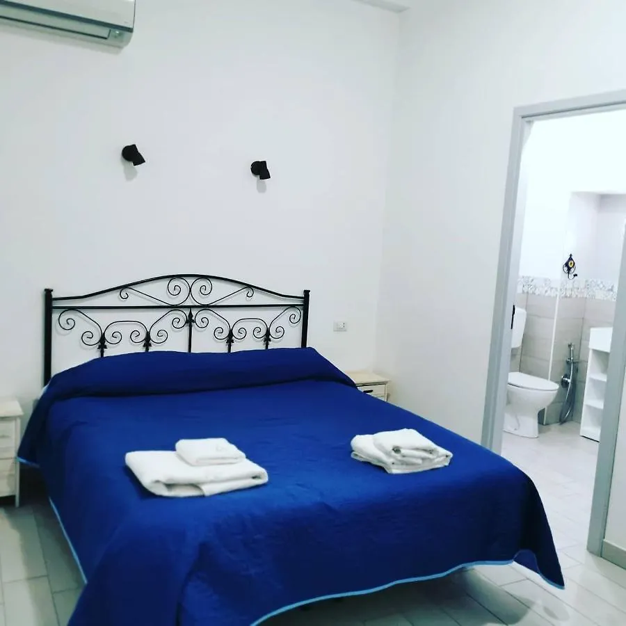 Lo Nardo Accommodation Lipari  Aparthotel Lipari (Isola Lipari)