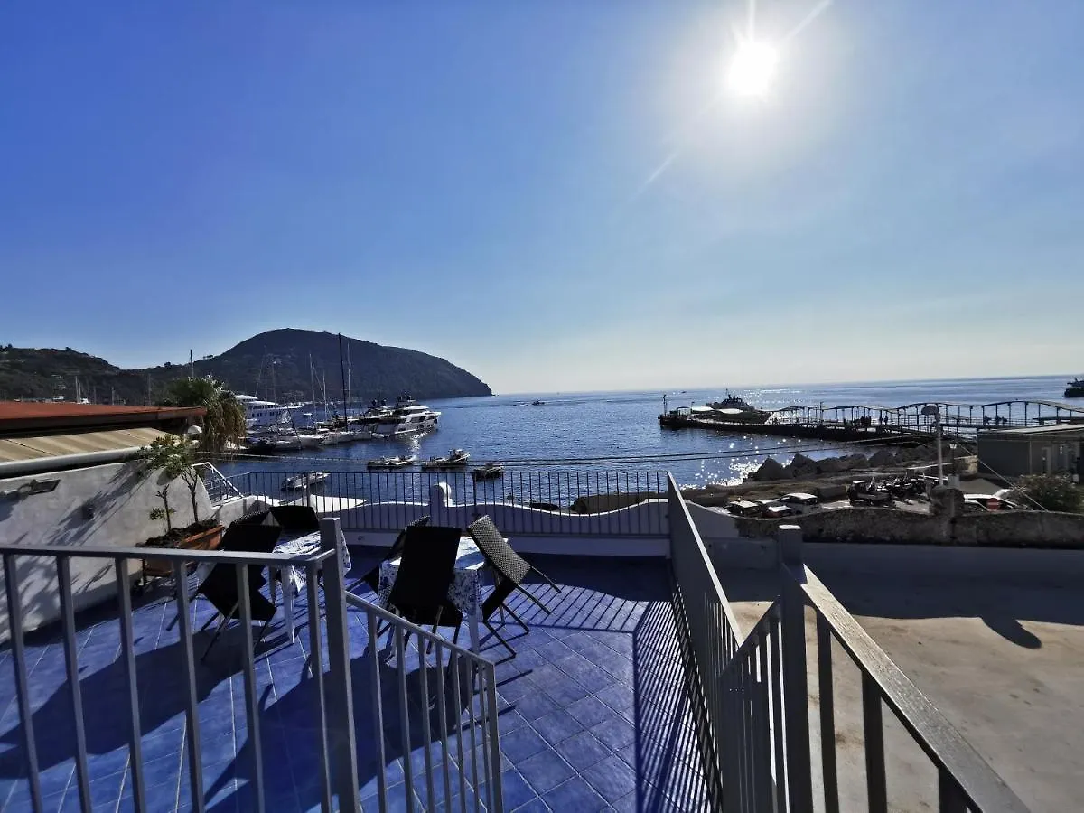 Aparthotel Lo Nardo Accommodation Lipari