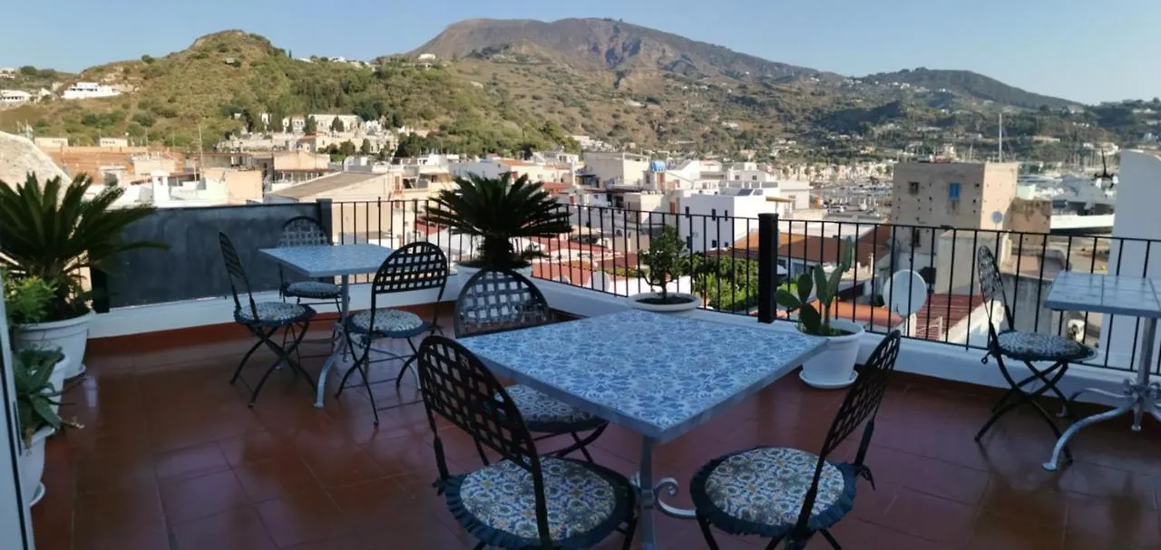 Lo Nardo Accommodation Lipari  2*, Lipari (Isola Lipari) Italy
