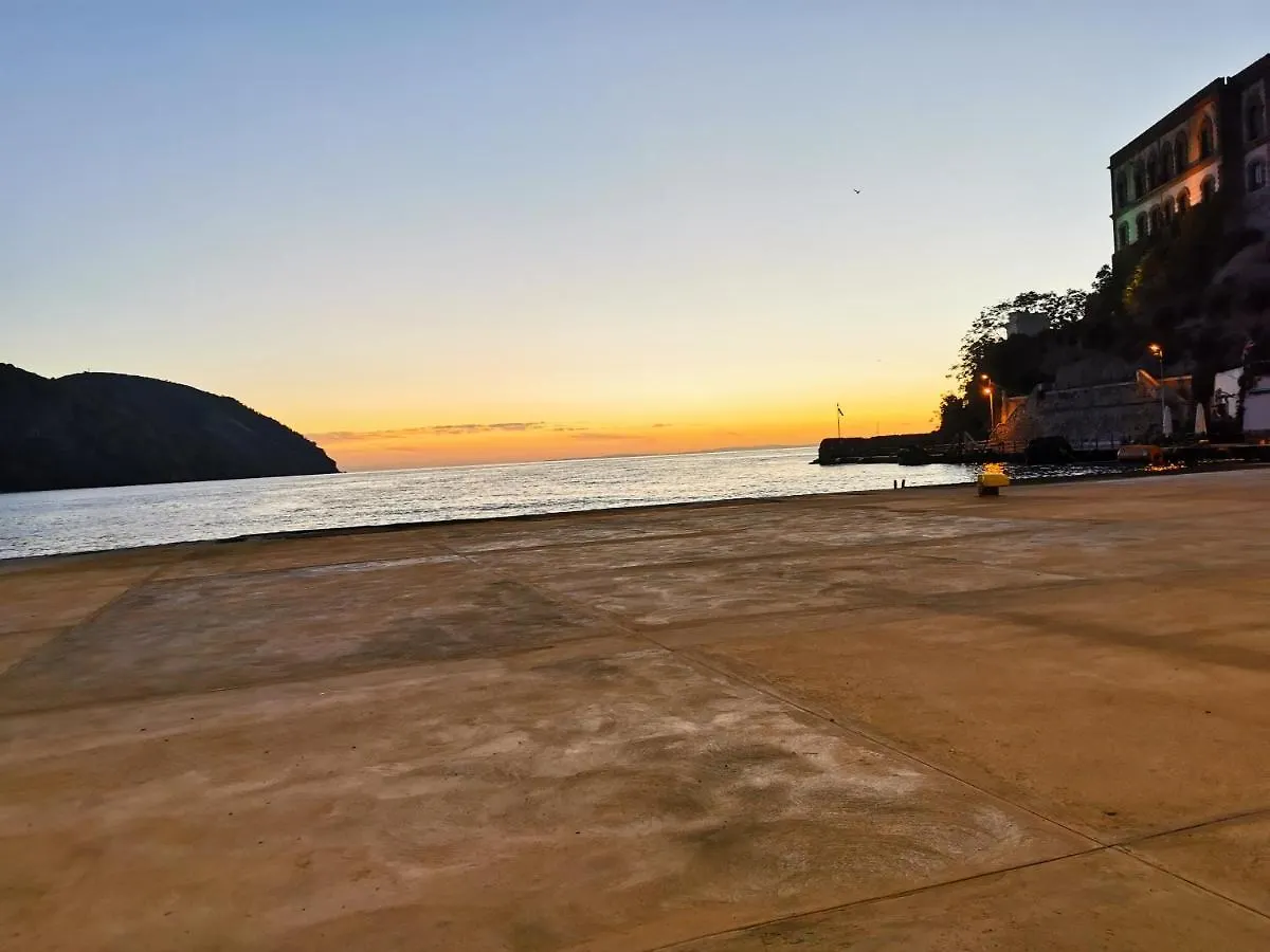 Lo Nardo Accommodation Lipari  2*, Lipari (Isola Lipari)