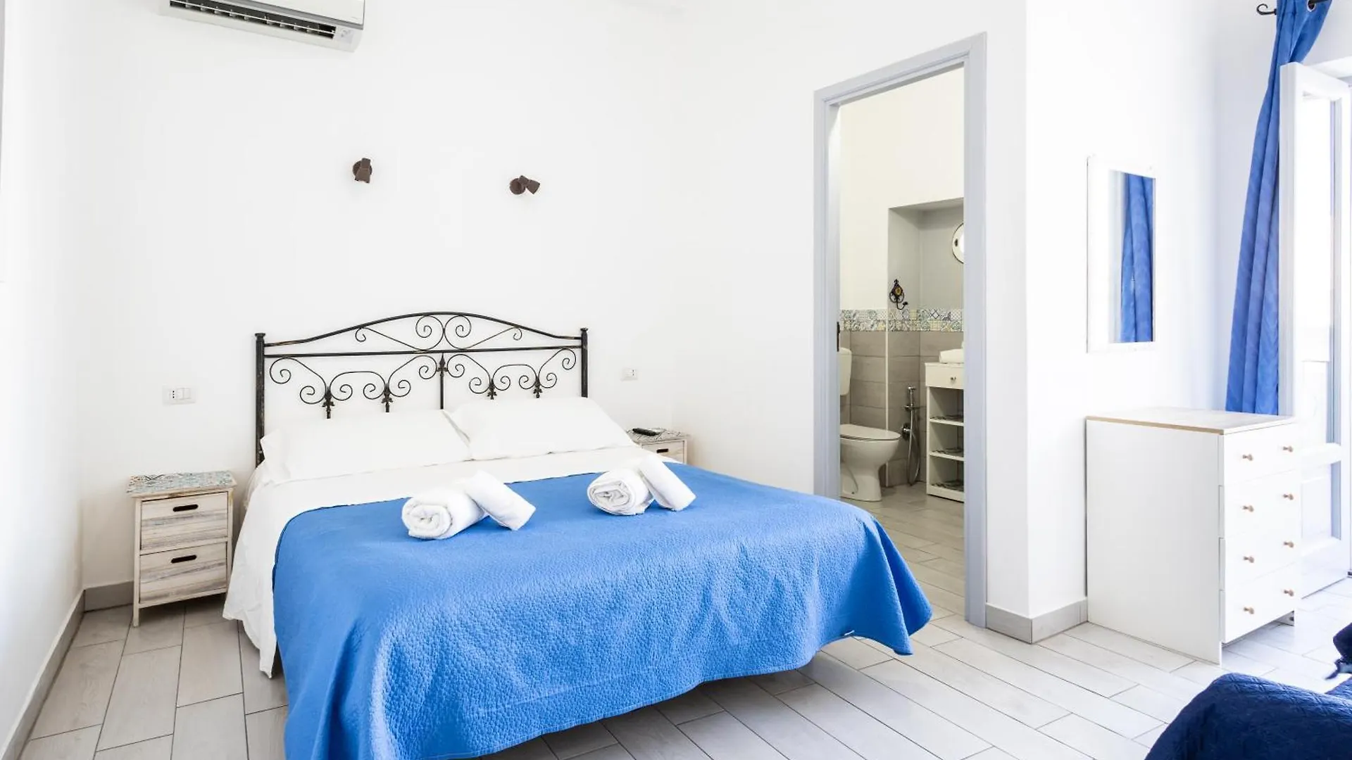 ** Aparthotel Lo Nardo Accommodation Lipari  Italy