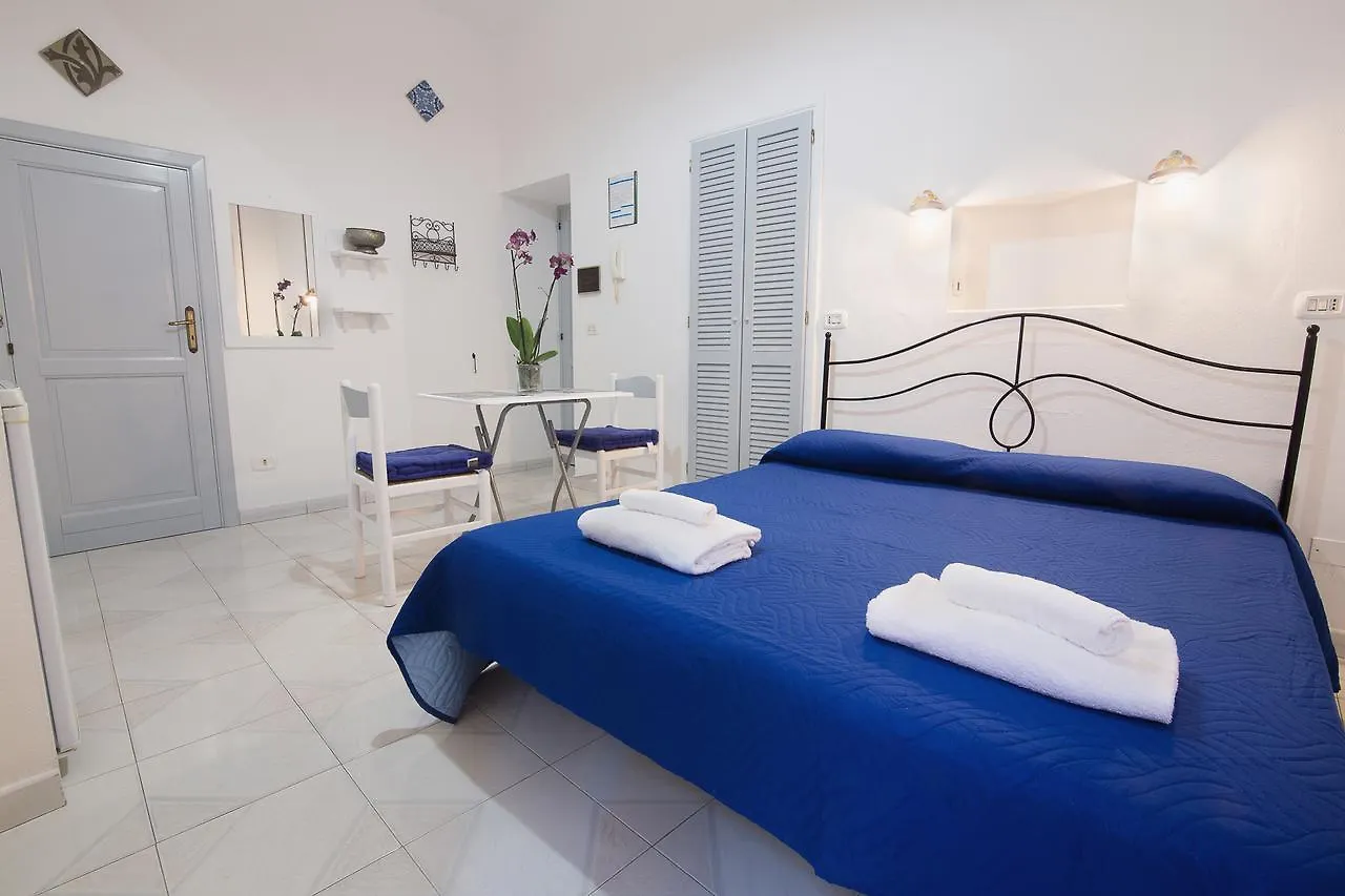 Lo Nardo Accommodation Lipari  2*, Lipari (Isola Lipari) Italy