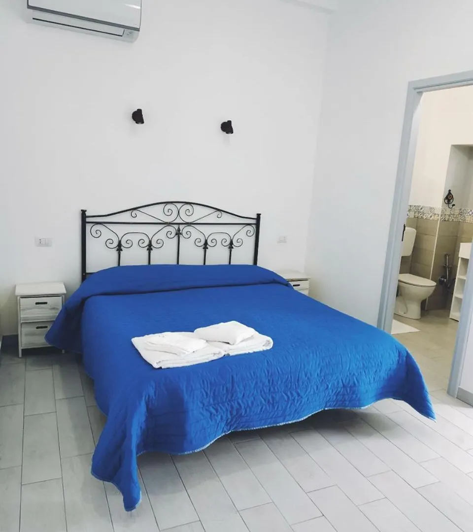 Aparthotel Lo Nardo Accommodation Lipari
