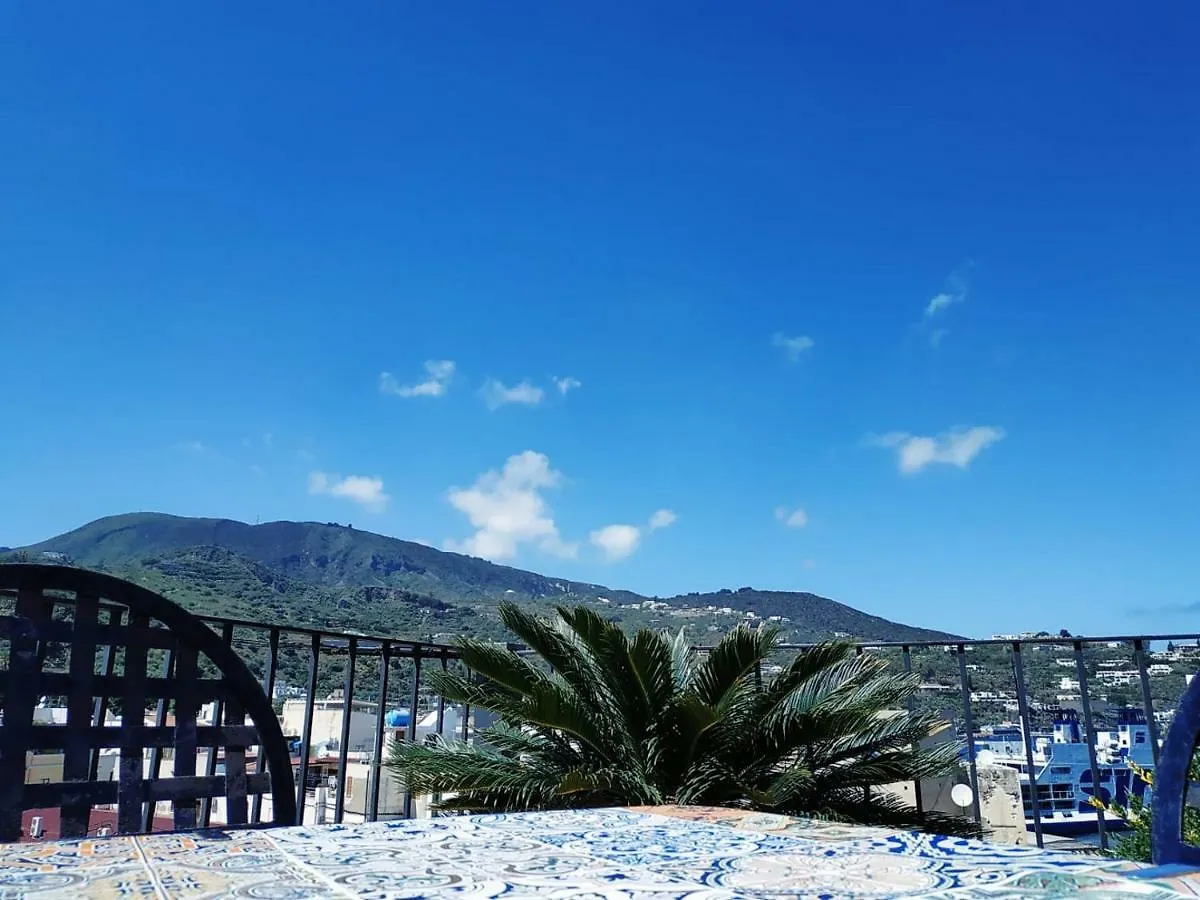 Aparthotel Lo Nardo Accommodation Lipari